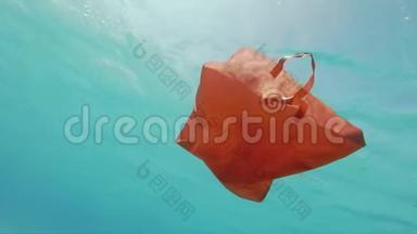 <strong>塑胶</strong>废物购物袋污染海洋